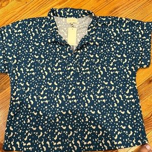 MELLODAY- Short sleeve blue with cream spots. Brand new, XL